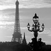 Eiffel_Tower_black_and_white