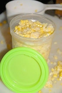 Freezing corn kernels in canning jar 