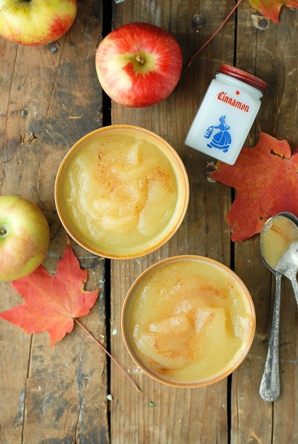 Homemade Applesauce with cinnamon 