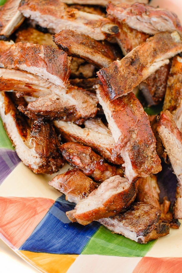 cooked St. Louis Style ribs on colorful platter