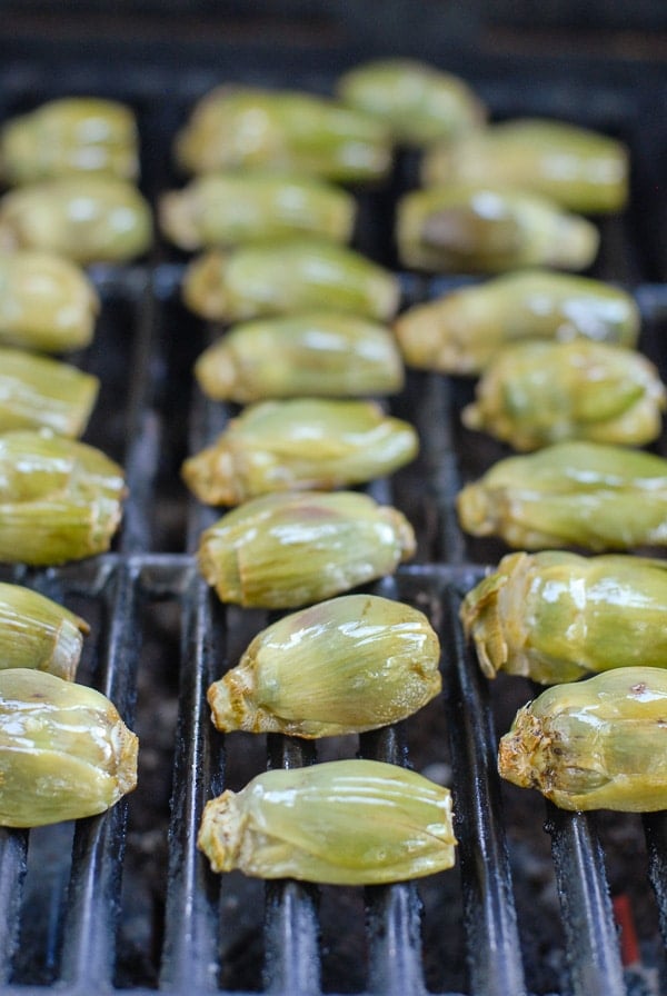 Baby Grilled Artichokes with Chipotle Mayo dipping sauce