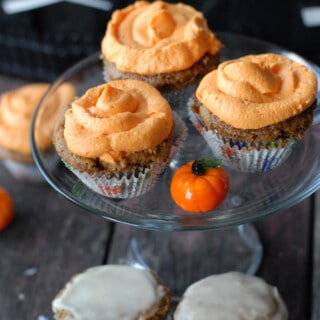 pumpkin spice cupcakes on pedestal