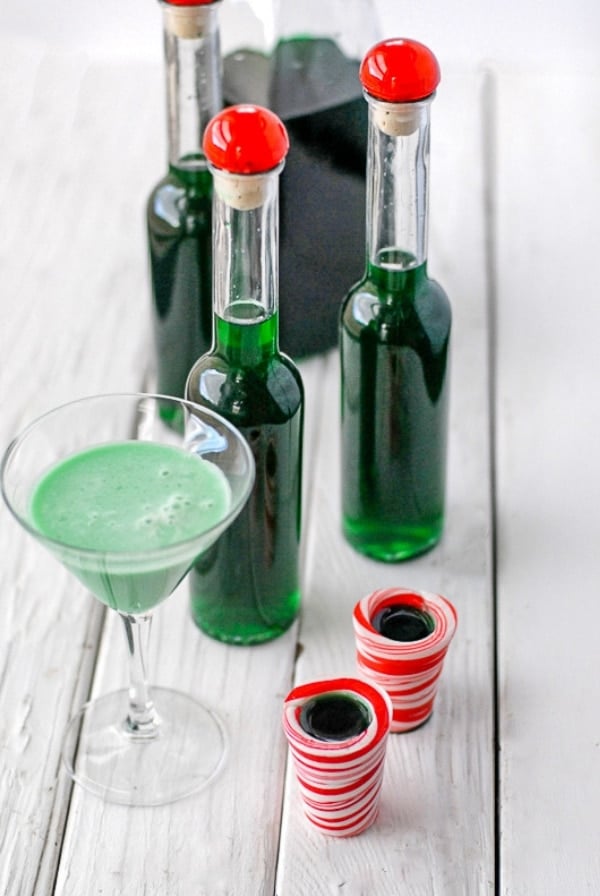 Bottles of Creme de Menthe and Grasshopper Cocktail