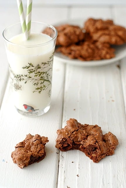 A plate of Chocolate truffle cookies