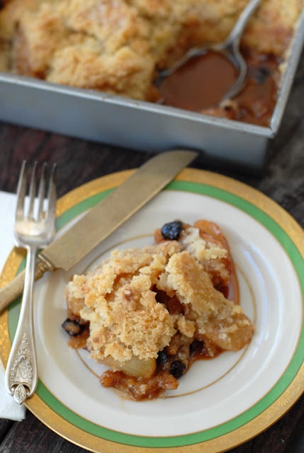 Apple Crisp with Cranberries and Walnuts