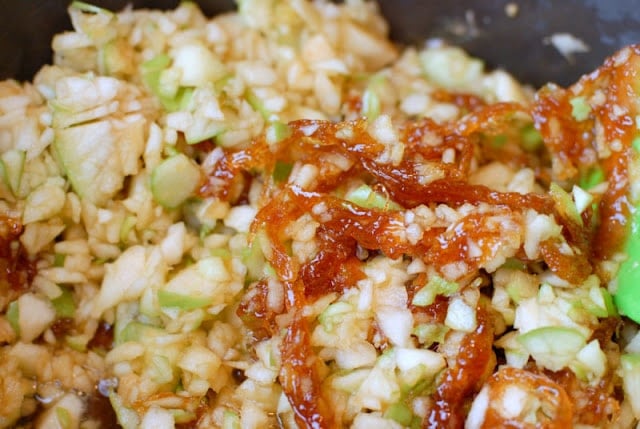 A close up of food, with Apple and Caramel