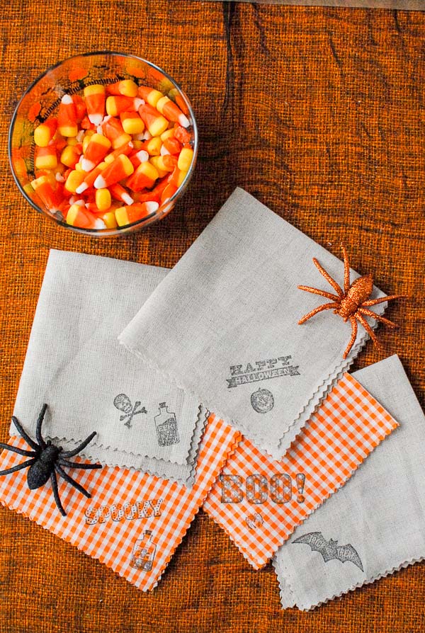 diy halloween cocktails napkins