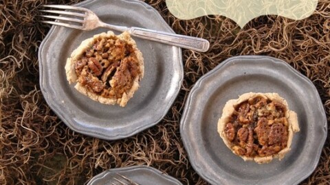 We Tried The Dash Mini Pie Maker + It Makes Adorable Mini Pies