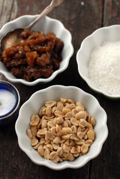 bowls of curry toppings