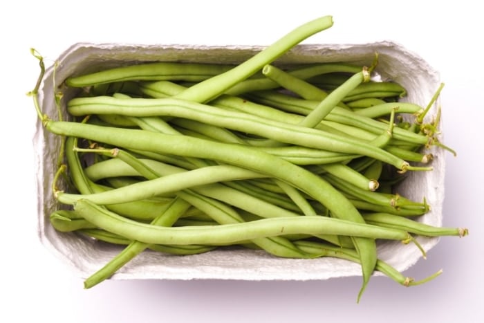 harticot vert green beans in a box