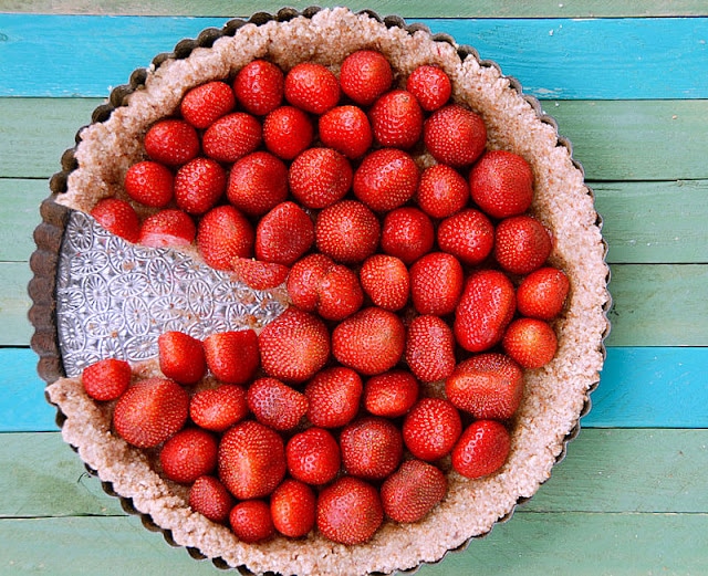 3 Ingredient No Bake Strawberry Tart