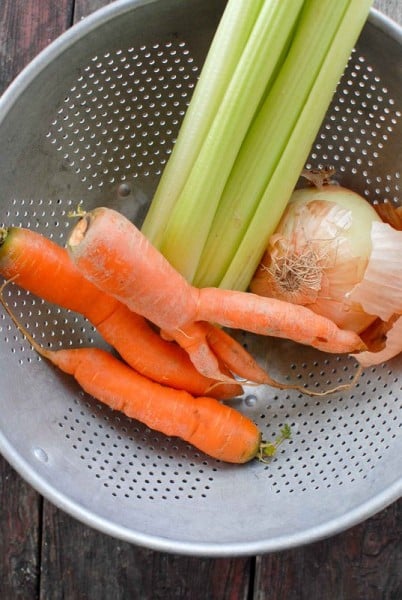 Ingredients to make soup stock