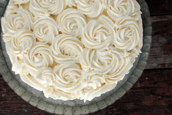 frosting rosetted on cake from above