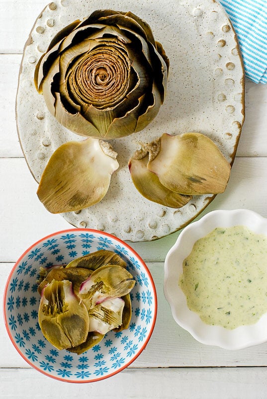 artichoke leaves and dipping sauce