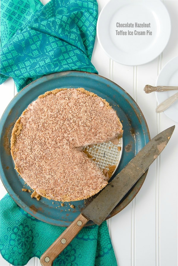 Chocolate Hazelnut Toffee Ice Cream Pie