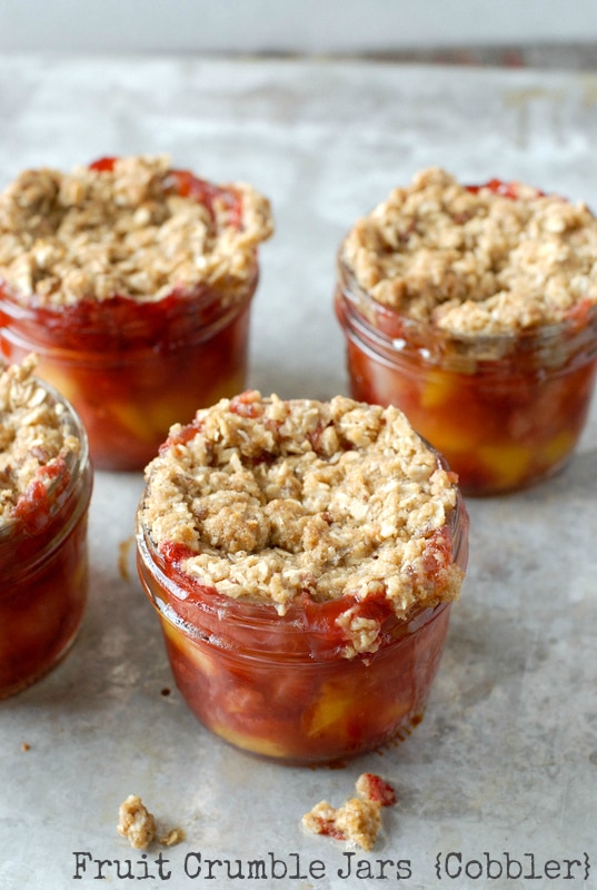 Fruit Crumble {Cobbler} Jars 