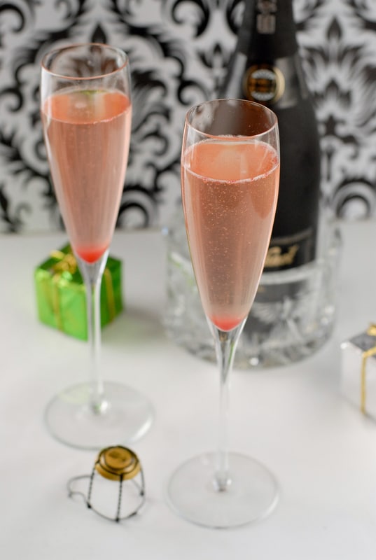 Sparkling Cranberry-Orange Cava Cocktail 