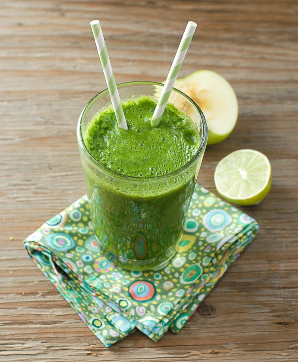 Apple Lime & Leafy Greens Smoothie 