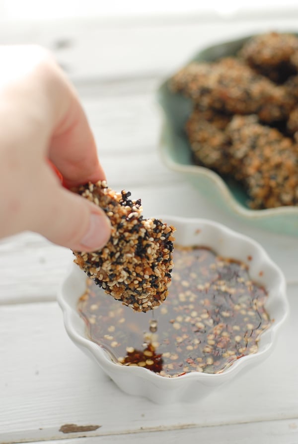 Thai Dipping Sauce with Baked Sesame Wings dipping 