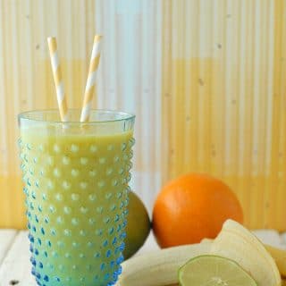 Sunshine Smoothie with straws
