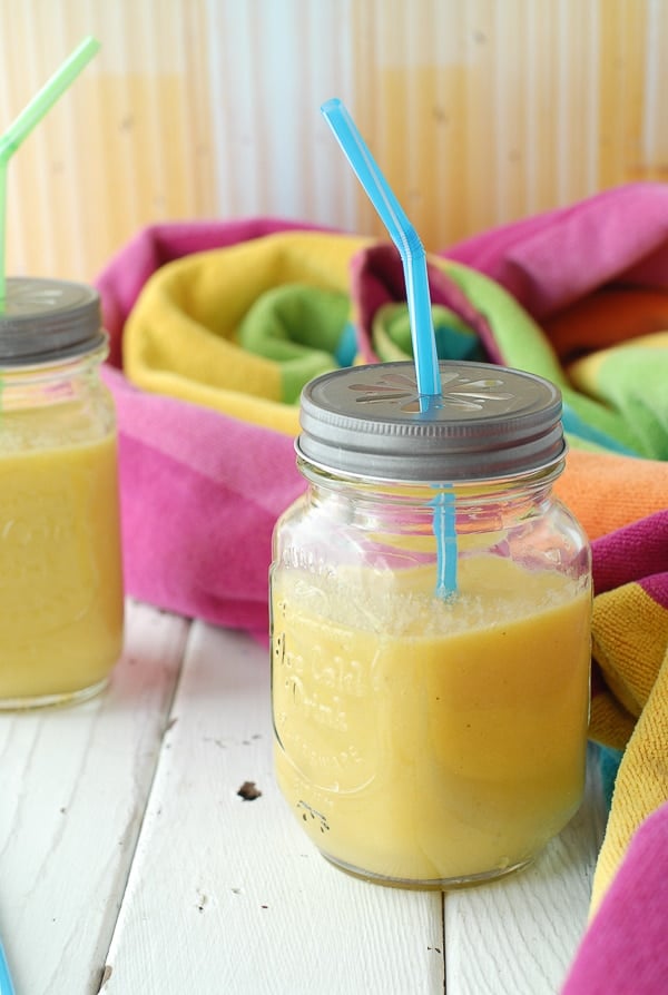 Sunshine Smoothie in glass jar