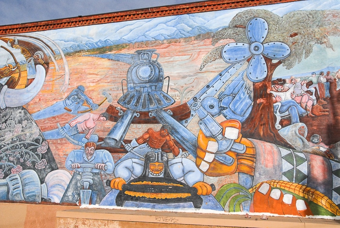 Santa Fe Railyard mural