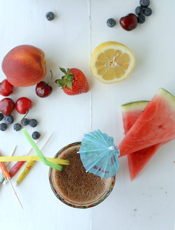 Refreshing Summertime Smoothie with ingredients