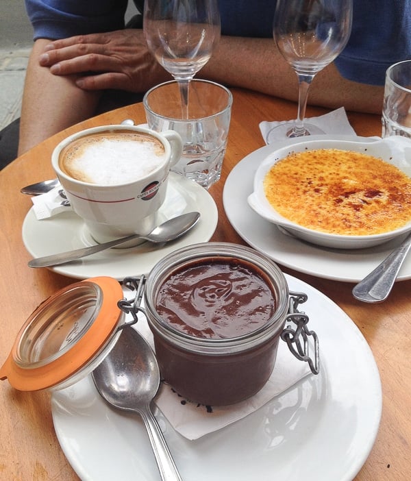 Mousse au chocolat et creme brulee cs Paříž - BoulderLocavore.com