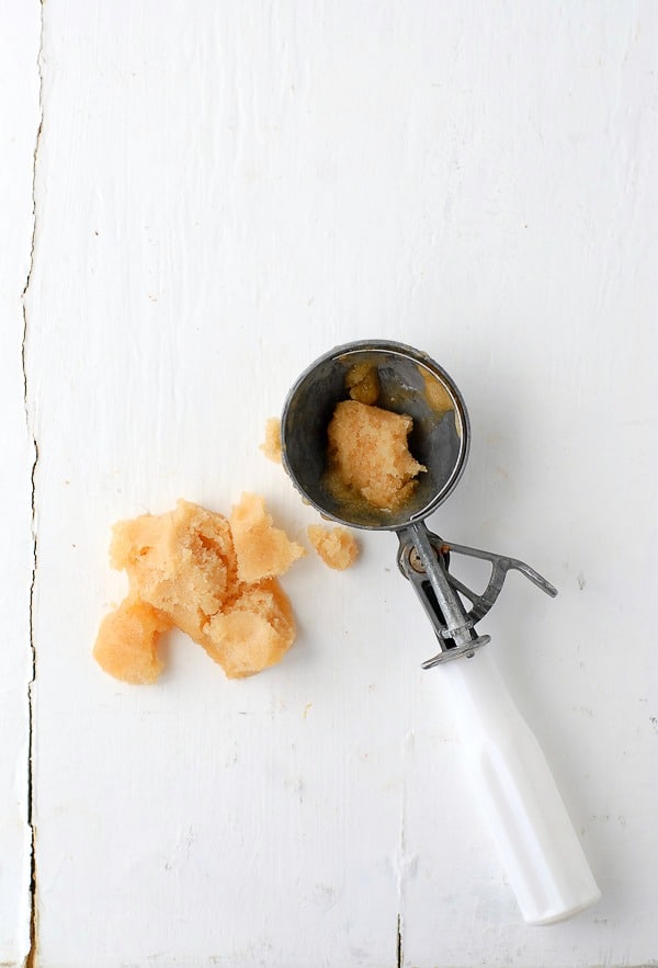 Peach-Thyme Sorbet scoop 