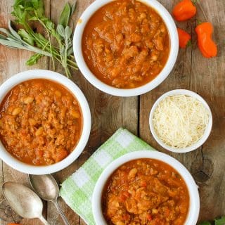 Slow Cooker Pumpkin White Bean Sausage Chili