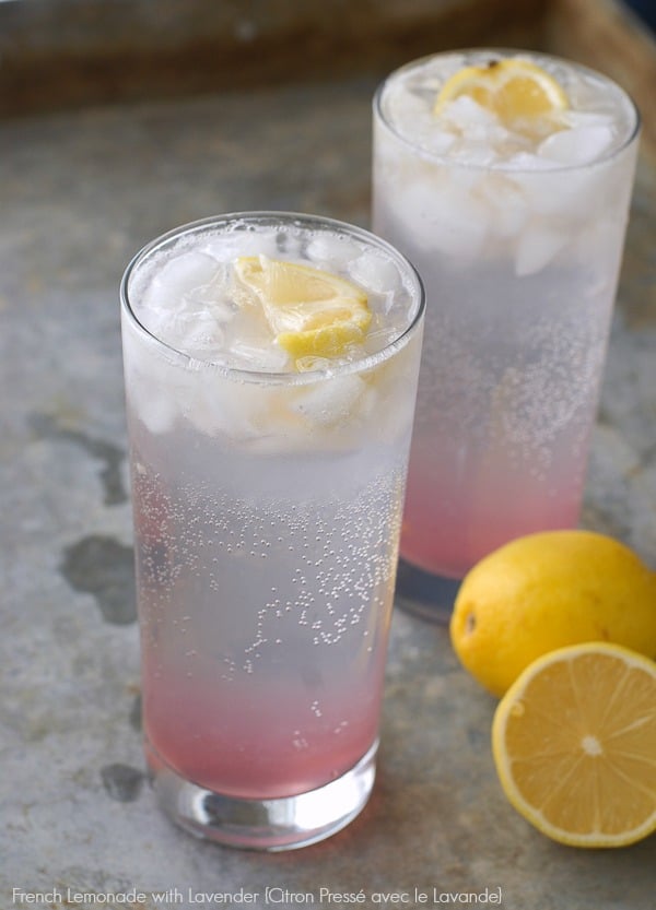 French Lemonade with Lavender {Citron Pressé avec le Lavande} 