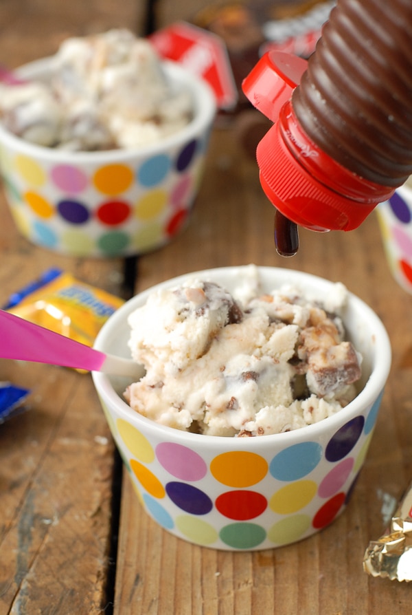 Halloween Trick-or-Treat Ice Cream pouring chocolate sauce