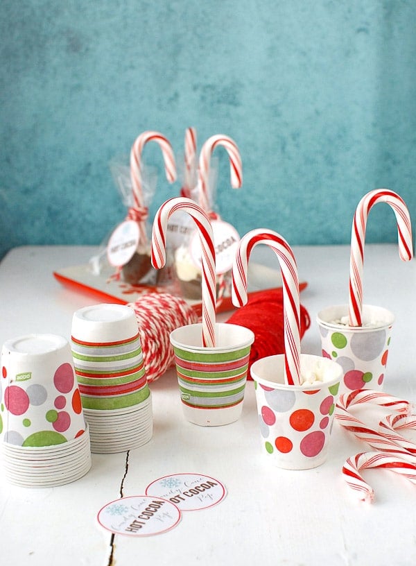  Making Candy Cane Hot Cocoa Pops
