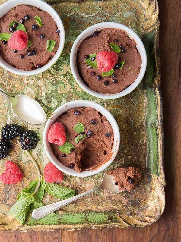 Traditional French Chocolate Mousse {Mousse au Chocolat ...