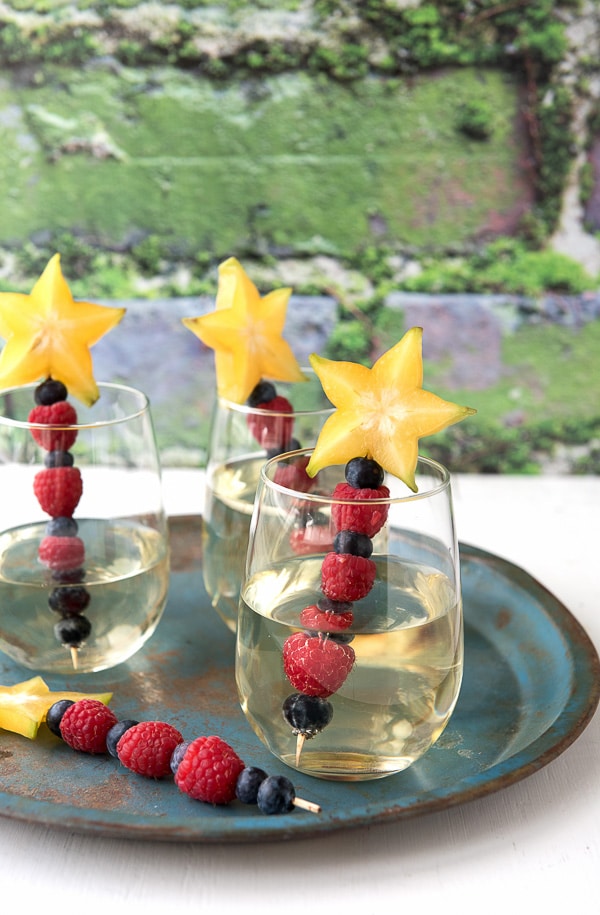 Sauvignon Blanc wine with patriotic fruit skewers {blueberries, raspberries, star fruit} 