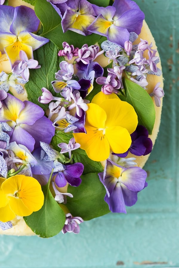 edible flowers on cheesecake