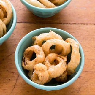 Spicy Beer-Battered Onion Rings {gluten-free}