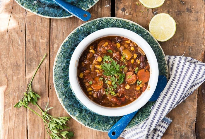 Slow Cooker Tangy Baked Bean Chili