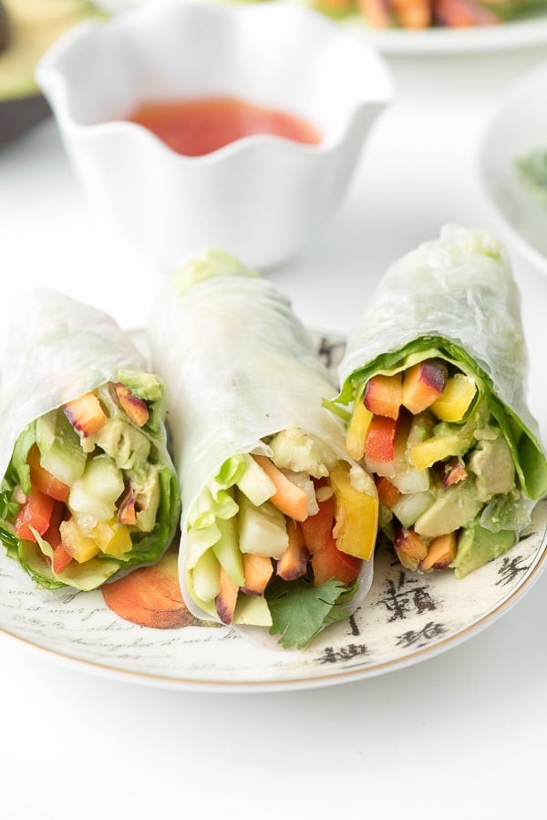 cut open DIY Vietnamese Spring Rolls 