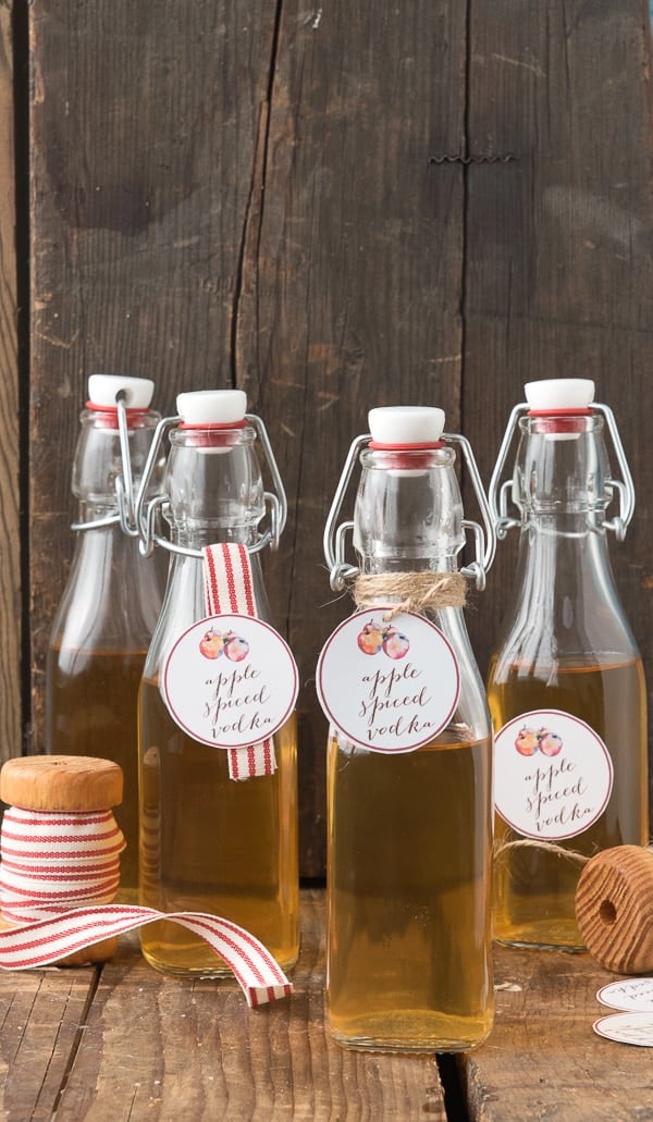 Apple Spiced Vodka with free printable gift tags 