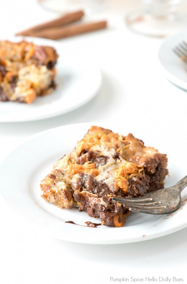 Pumpkin Spice Hello Dolly Bars 