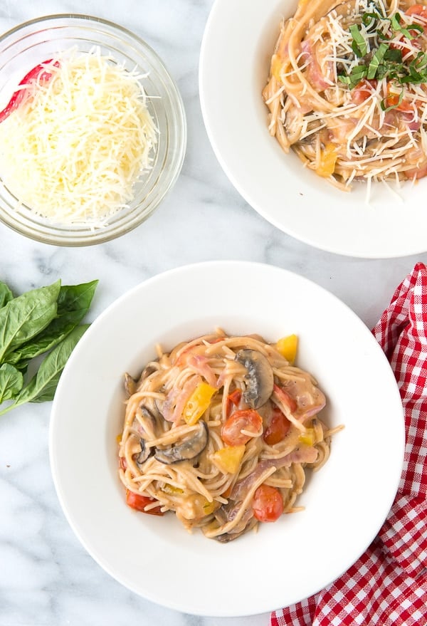 Spicy One Pot Gluten-Free Tomato Mushroom Basil Pasta