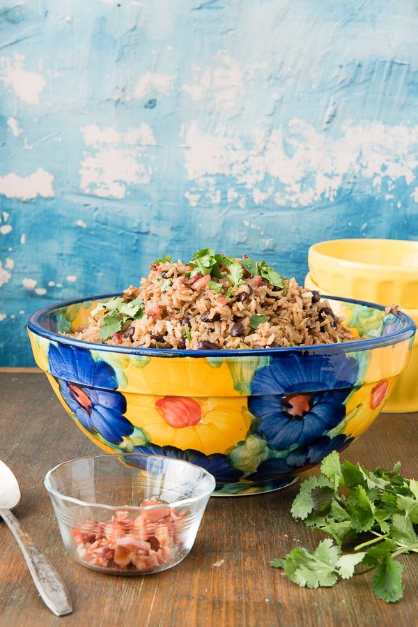 colorful bowl of Cuban Black Beans and Rice (Moros y Cristianos).