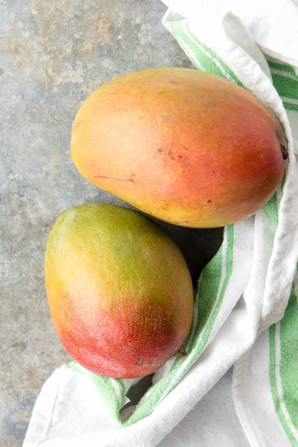 2 ripe mangos