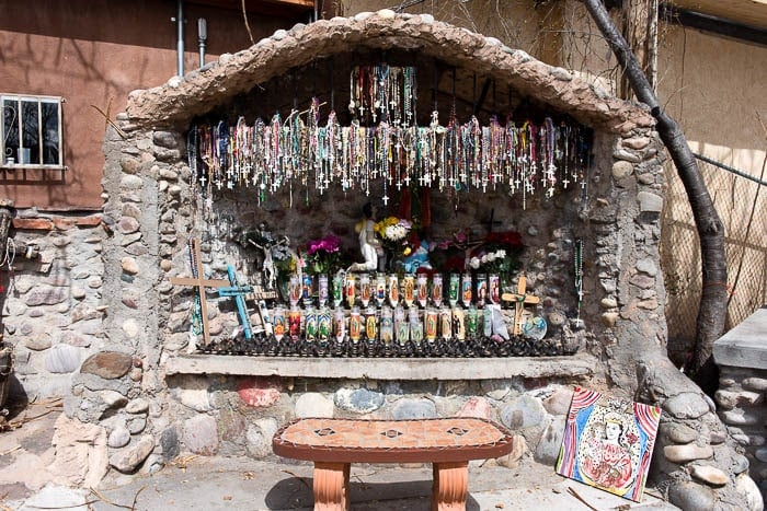 El Sanctuario de Chimayo shrine