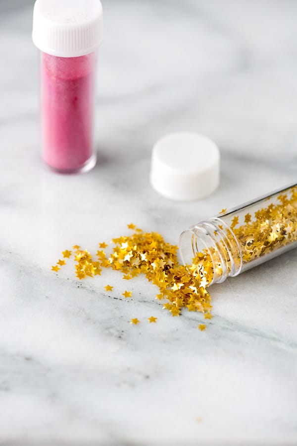 edible pink pearl dust and edible gold stars