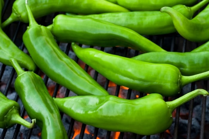 roasting green chilies 