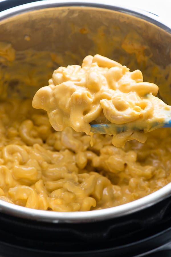 Instant Pot Gluten-Free Macaroni and Cheese with Green Chilies