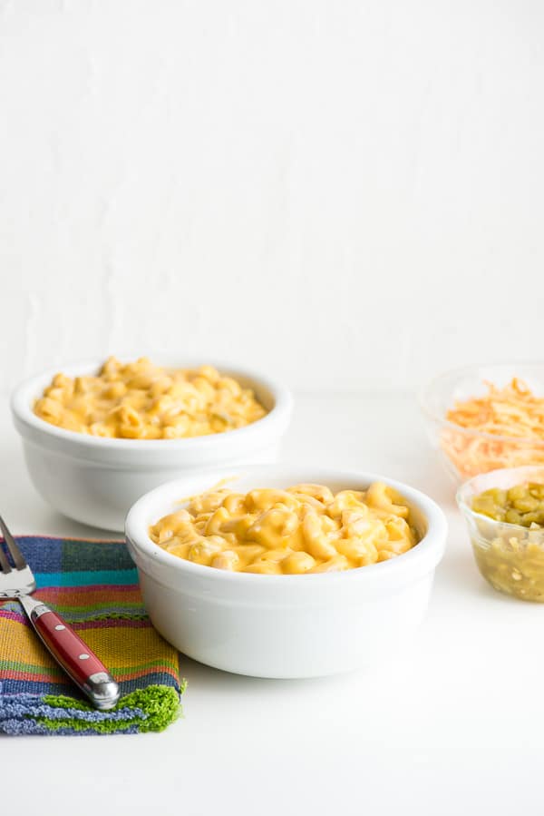 Instant Pot Macaroni and Cheese with Green Chilies om white bowls