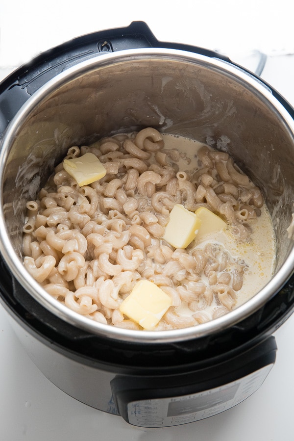Instant Pot GlutenFree Macaroni and Cheese with Green Chilies